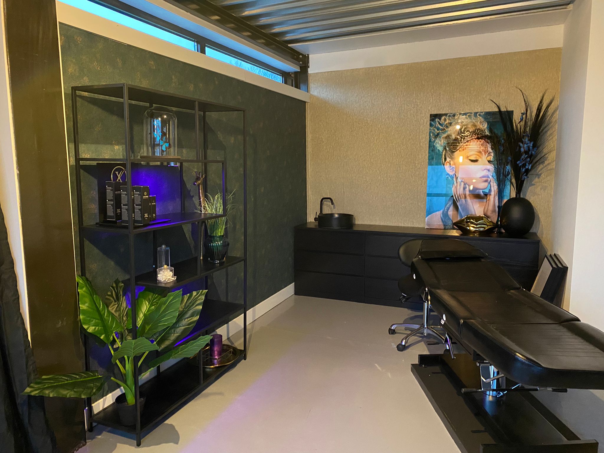 Salon